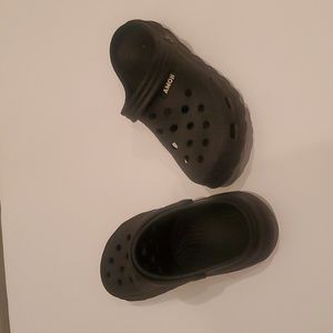 Amoji| croc style slide